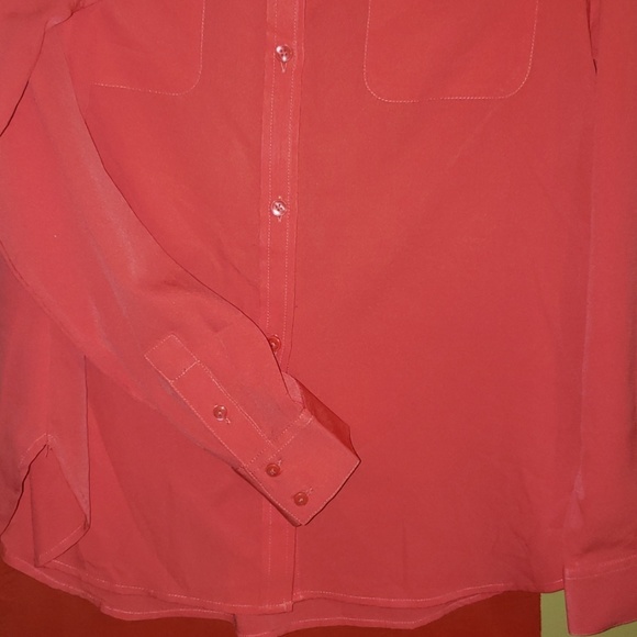 USED A.E BLOUSE - Picture 2 of 4